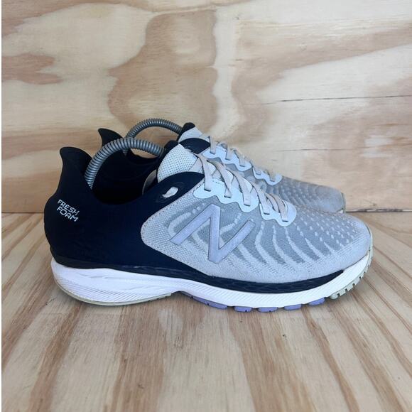 New Balance -Fresh Foam 860 v11 -Running Shoes -Gray/Black -Women's -8.5-W860E11 - Picture 1 of 9